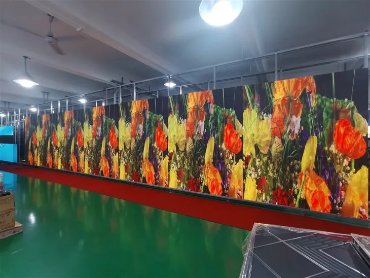 Світлодіодна панель високої чіткості P2.5